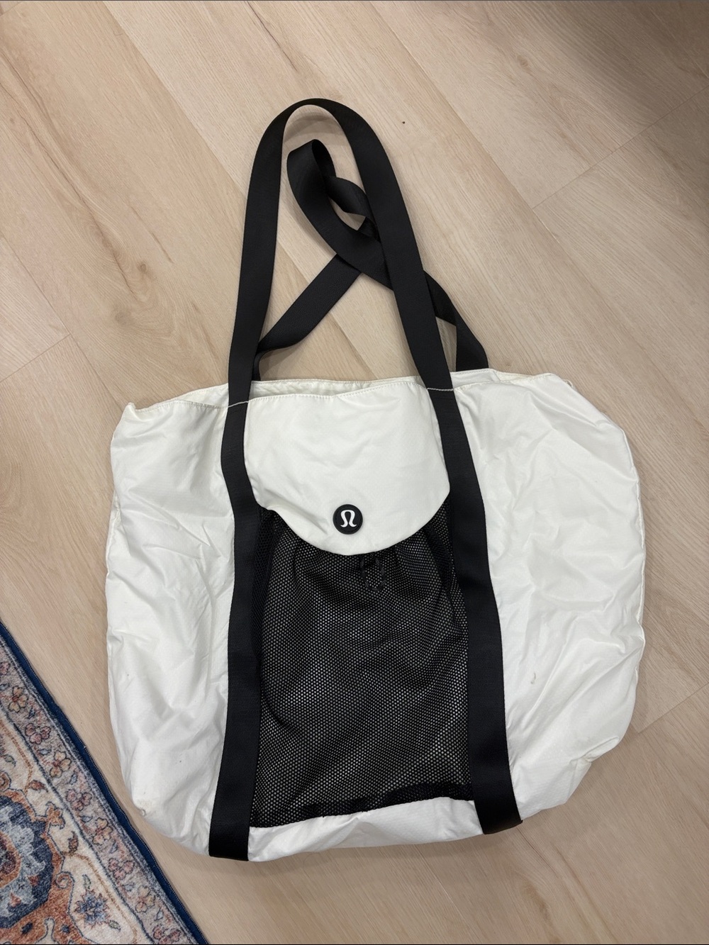 lululemon athletica White and Black Mesh Front Tote